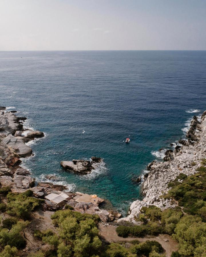 Rocas Roja Beach Hotel Faralya Eksteriør bilde