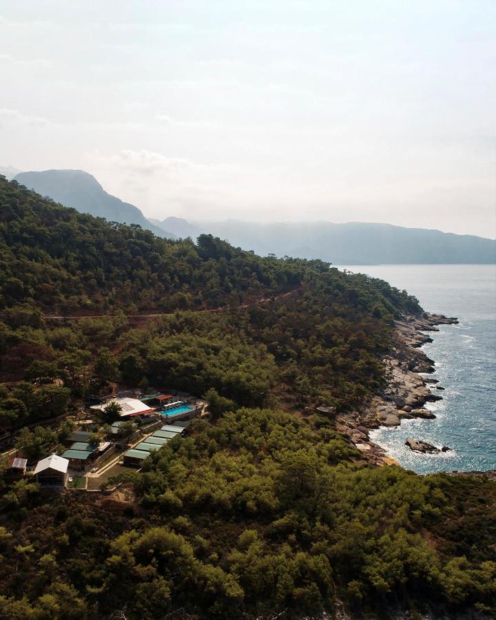 Rocas Roja Beach Hotel Faralya Eksteriør bilde